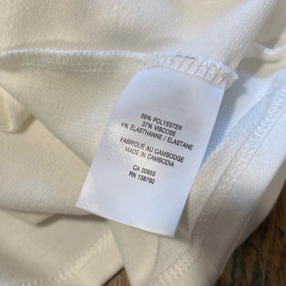 🤍NWOT Reitmans Face Line Art Sweater – XXL – Cream - Picture 10 of 10